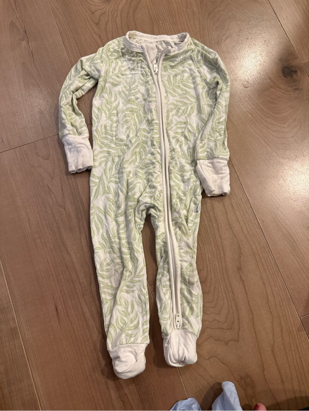 Baby Green Leaf-Print Zip One-Piece Footed Sleeper Bamboo
